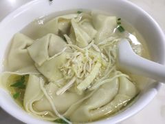 -绿杨馄饨临顿路店