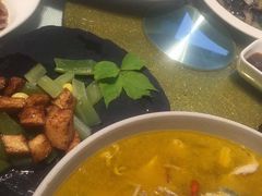 -湖庭壹品鸭王·传统北京烤鸭·别墅私房菜·庭院宵夜(江宁店)