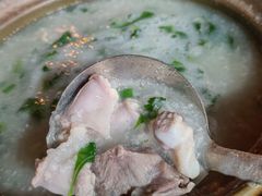 -顺德新鲜猪杂粥(第九分店)