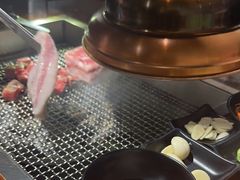 -肉甲韩国木炭烤肉(新壹街1店)