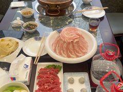 -楼外楼大刀肉传统火锅居(幸福街店)