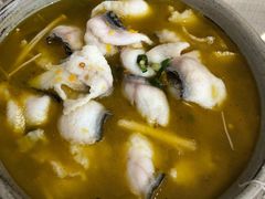 椒汁酸汤肥牛-鹅冠港式茶餐厅(来福士店)