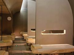 -涨巢·潮玩水疗局