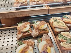 -红星前进面包牛奶公司(君太店)