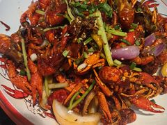 -乡土黄·鲜牛肉火锅·小龙虾(兴业街店)