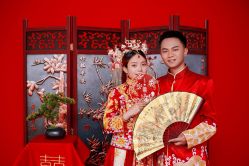 -芭莎视觉婚纱摄影(花溪店)