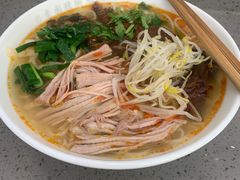 -力香园猪脚米线(金星店)