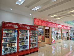 -窦店服务区-停车场