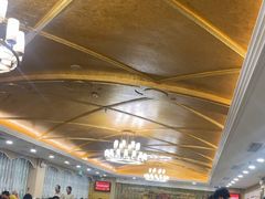 -汗腾格里·风味餐厅(新疆驻京办店)