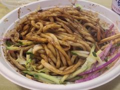 -黑八私房老北京炸酱面