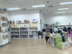 -南山图书馆(常兴路店)