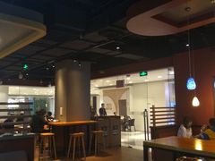 大堂-The Habit Burger Grill 哈比特汉堡(复兴soho店)
