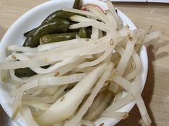 -闫家驴肉老店(华电一校店)