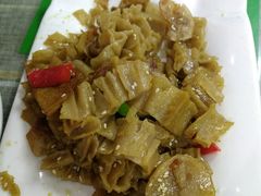 -天天向上素食餐厅(五台山店)