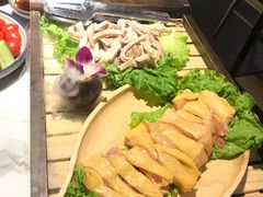 -尚尚仙·酸汤猪手·猪肚鸡火锅(华联万柳购物中心店)