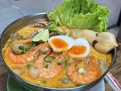 -Kat's Kitchen