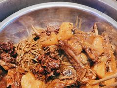 -山里屯铁锅炖·东北菜(康桥店)