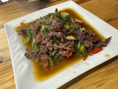 尖椒牛肉-农夫人家餐饮