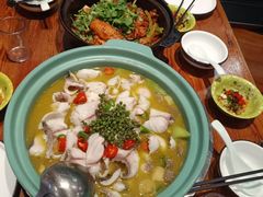 -重庆鸡公煲·青锅花椒鱼(牡丹江路店)