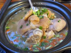 -爆炸头阿姨小四川正宗川味小吃(无任何分店)