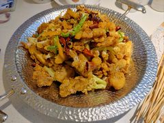 -小鱼小牛·鱼牛干锅·脆鱼火锅(世欧广场店)