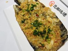 -白氏兄弟烧烤(中赢广场店)