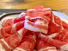 -毛辣果·贵州红酸汤牛肉火锅(西单店)
