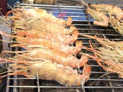 -六合夜市