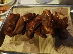 定安蒜香排骨-琼大师东方烤乳猪(亚特兰蒂斯店)