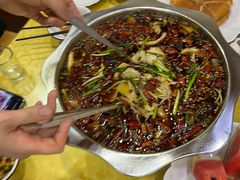 -乡土特色.冷锅鱼.牦牛肉汤锅