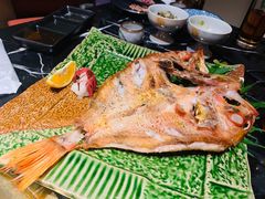 -山川小町·极番烧肉(新地假日广场店)
