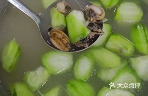 Scallops and Sponge Gourd Soup
