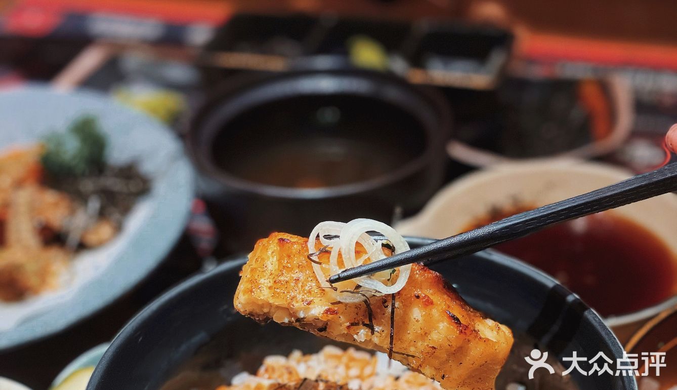 活鳗居酒屋我只挑这家｜入坑这碗鳗鱼饭