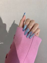 -UGIRL有个美甲