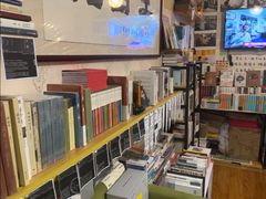 -武汉境自在書店