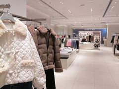 -URBAN REVIVO(济南世茂广场店)
