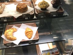 -星巴克(上海浦东禹悦汇店)