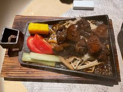 铁锄牛排-穹六人间 people 6(岳阳路店)
