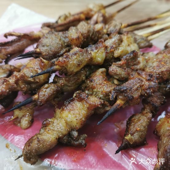 新疆美味羊肉串(港口路店)