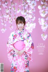 -onlygirl摄影美学馆高端定制(江滩店)