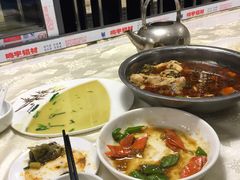 -金良酸菜鱼(宁海路总店)