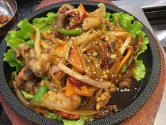 -臻牛烤肉