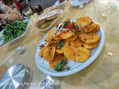 -三江源美食城