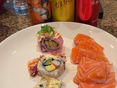 -怡咖啡海鲜自助餐厅(浦东香格里拉店)