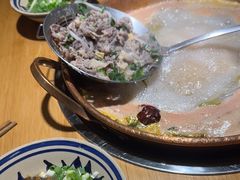 -洱火云南酸菜牛肉火锅(石景山当代商城店)