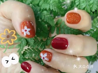春暖花开，生机勃勃 来一款属于春天的美甲 由于经常做