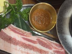 -明洞阿姨·韩式酱蟹烤肉·创意料理(三元桥店)