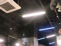 大堂-憨铁匠老火锅(龙岗万科里店)
