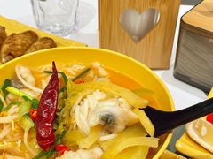 脆肉鲩泡椒酸菜鱼米线-谭仔米线(壹方城店)