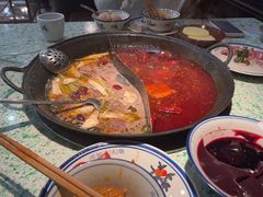 -鸿姐老火锅(疁城新天地店)